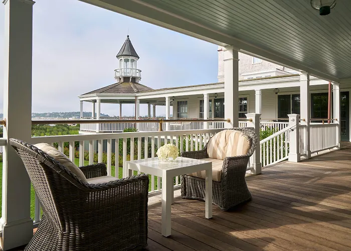 Harbor View Hotel